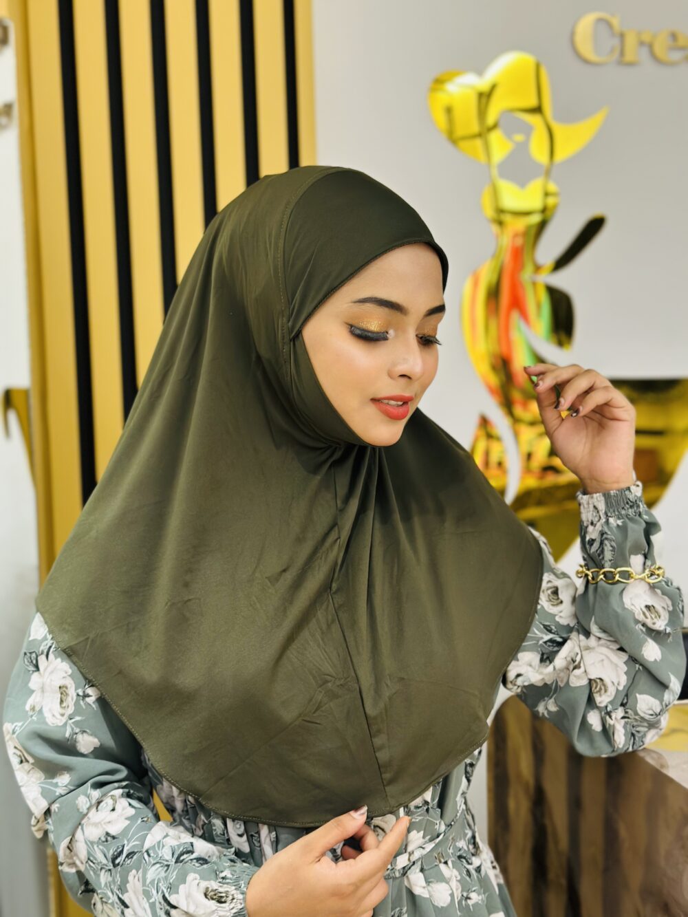 প্রিমিয়াম কোরিয়ান প্লেইন হিজাব - Image 15
