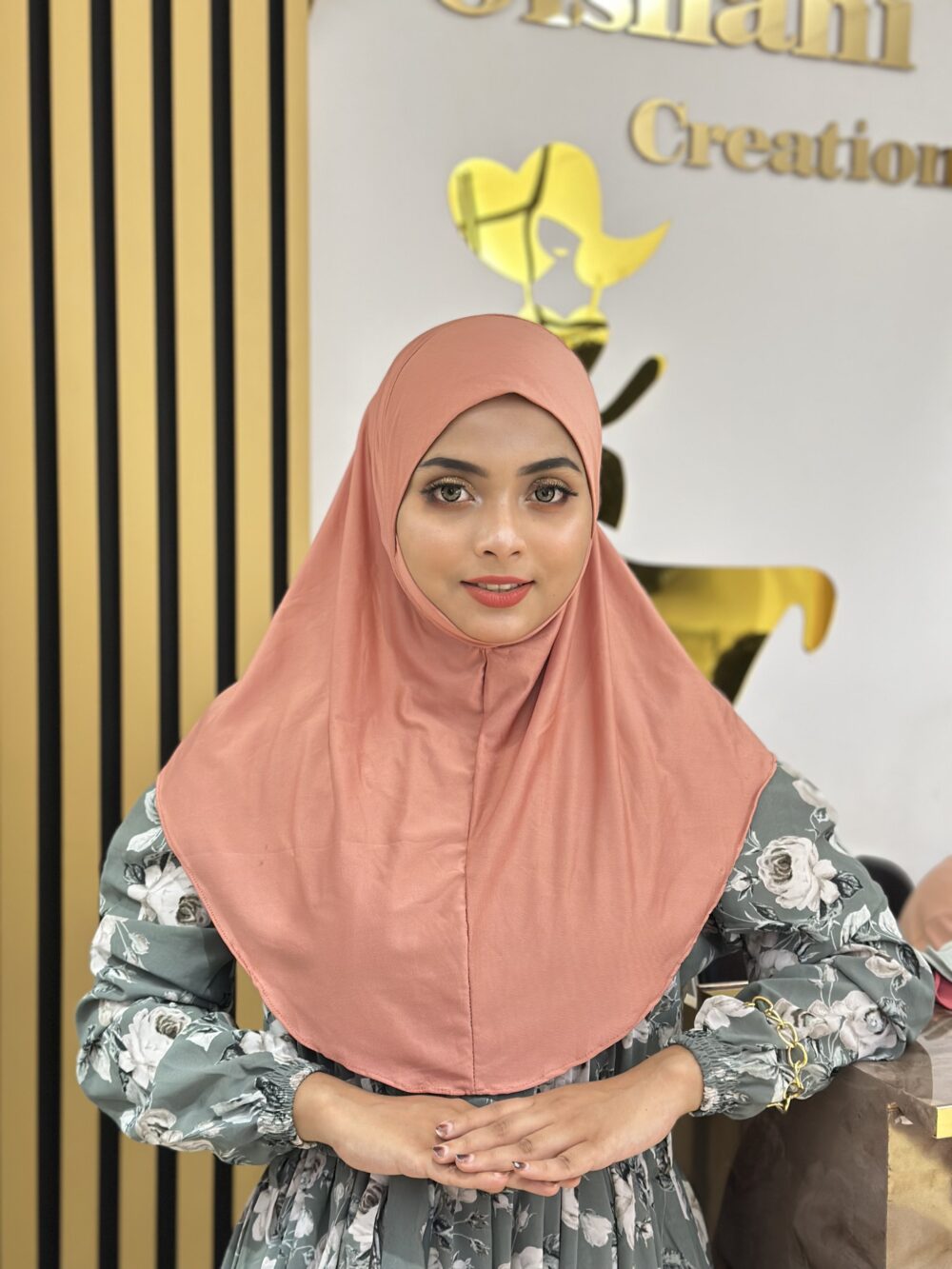 প্রিমিয়াম কোরিয়ান প্লেইন হিজাব - Image 4